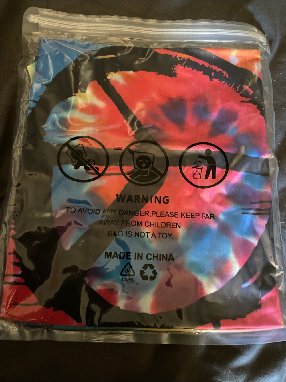 New Peace sign Colorful Tie-Dye Graphic Tee — Swirl Rainbow Print size large